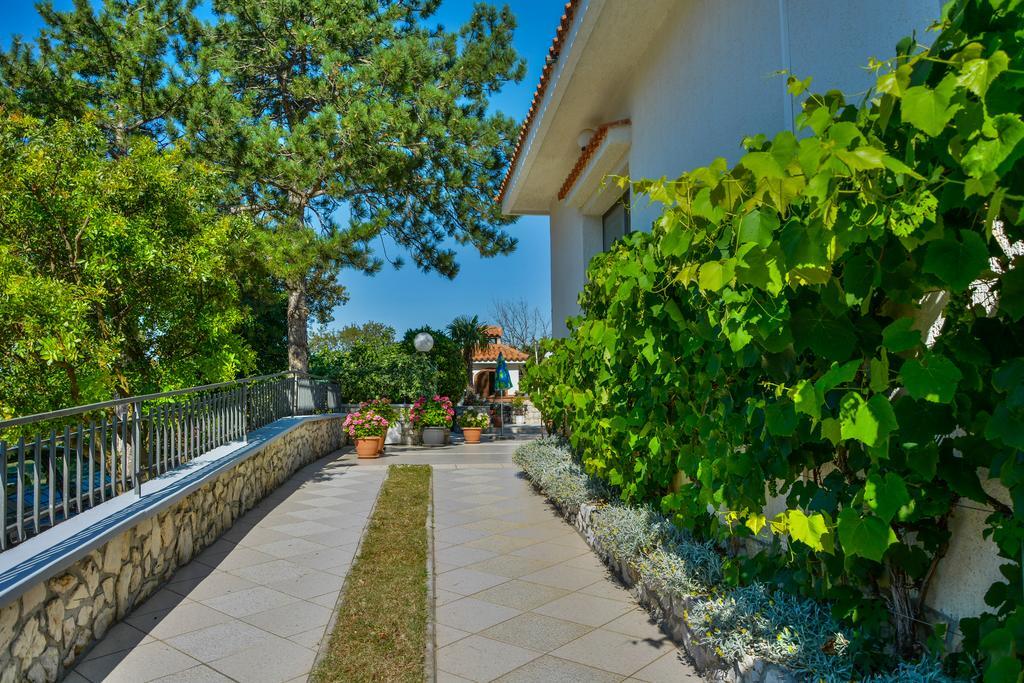 Bella Vista Apartments Crikvenica Extérieur photo