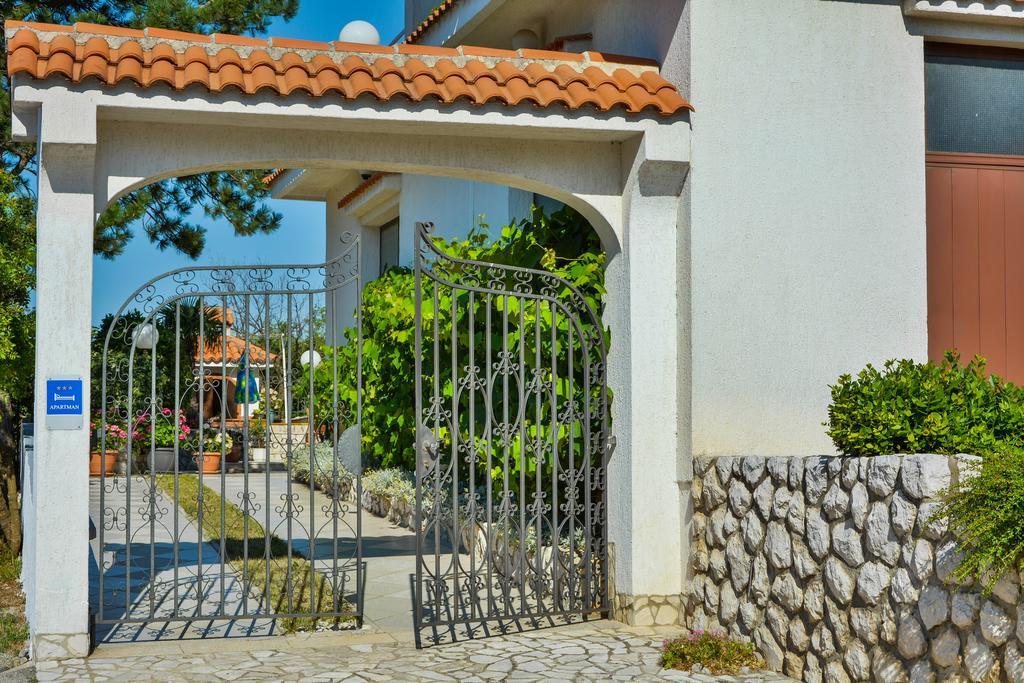 Bella Vista Apartments Crikvenica Extérieur photo
