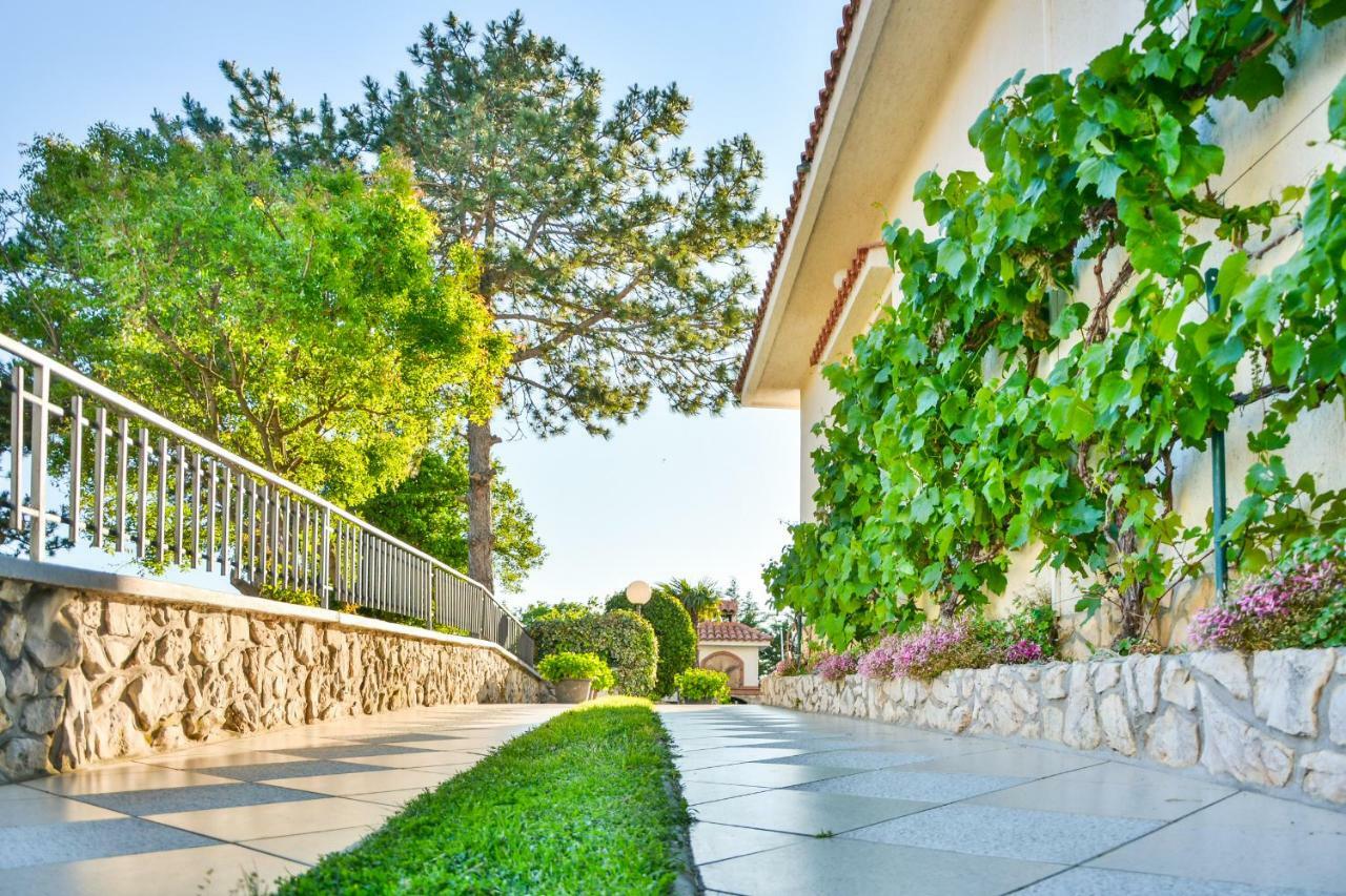 Bella Vista Apartments Crikvenica Extérieur photo